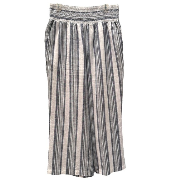 Crown & Ivy Size 1X Elastic smocked waistband navy/white striped wide leg pants - Picture 1 of 5
